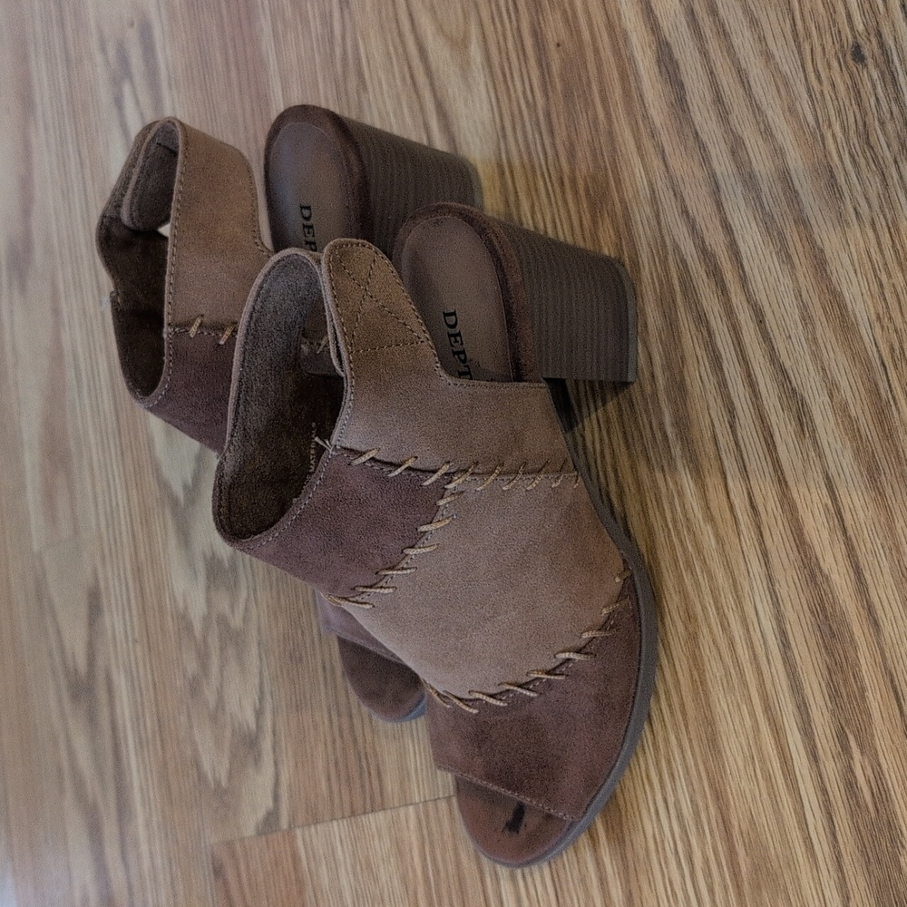 Dept222 Ava Stylish Chestnut Peep-Toe Ankle Boots - Picture 2 of 5